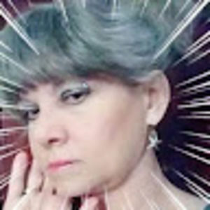 Meet your Posher, Joann